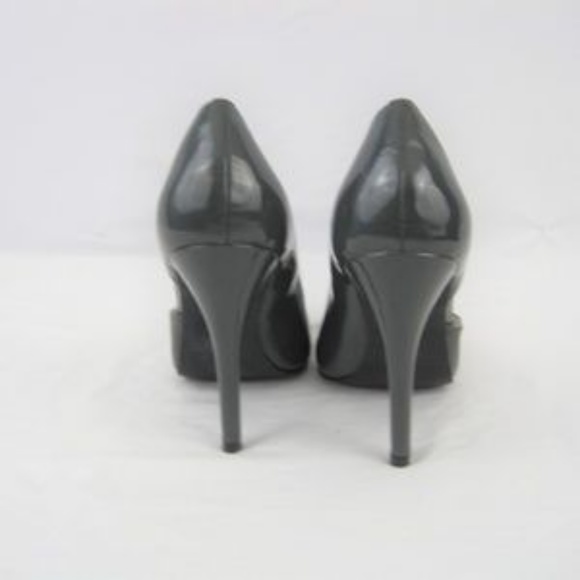Colin Stuart Olive Green Heels - Picture 6 of 8